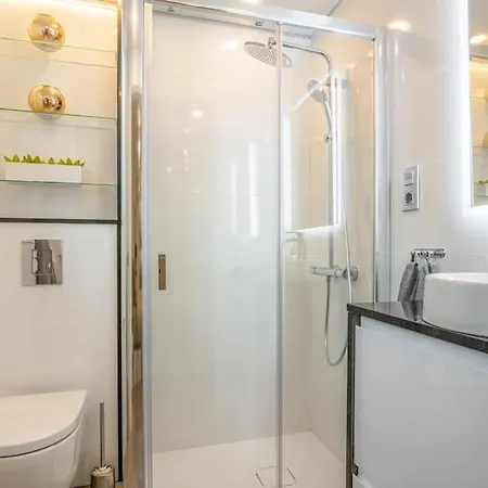 Apartamento Casa Frida Puerto Banús&private Parking Marbella